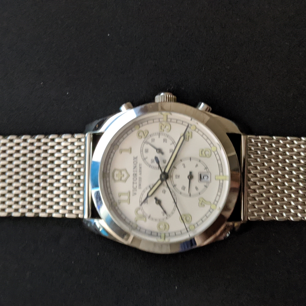 Victorinox Swiss Army Infantry Chronograph 40mm White Dial Stainless Steel Brace